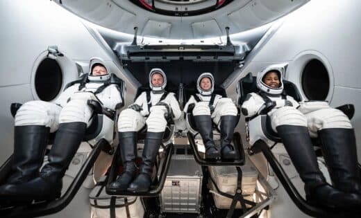 Nasa Cuts Two Astronauts From Spacex Mission To Prioritize Return Of Stranded Iss Crew